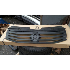 SANDERO 08- Решетка радиатора