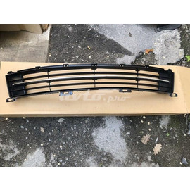 MAZDA 6 07-12 Решетка бампера переднего с хромом