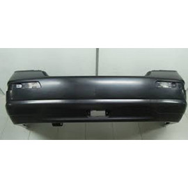TIIDA 04- Бампер задний седан